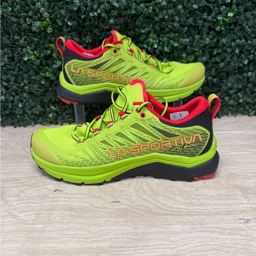 La Sportiva Neon Green Trail Running Shoes - M9